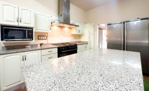 Billede fra billedgalleriet på Tarkshay Hospitality i Densainagar