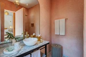 Vannituba majutusasutuses Riad Botanica