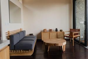Istumisnurk majutusasutuses DUNIA LOMBOK - Villas with Ocean View