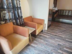 Χώρος καθιστικού στο Comfort Inn Silver Arch Hotel, Mussoorie