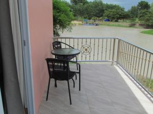 Balkón nebo terasa v ubytování Sunrise Island Homestay