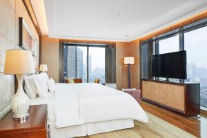 TV a/nebo společenská místnost v ubytování The Westin Tianjin