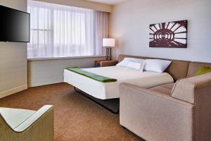 TV a/nebo společenská místnost v ubytování Delta Hotels by Marriott Dartmouth
