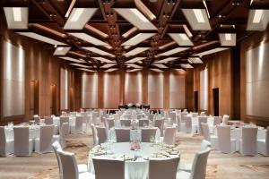 Konferenční prostory v ubytování Le Meridien Hangzhou, Binjiang + 37 fotografií