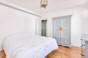 Maison Rétaise pour 6 à La Flotte en Ré客房内的一张或多张床位