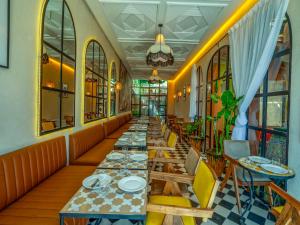 מסעדה או מקום אחר לאכול בו ב-Riad Dar Sido