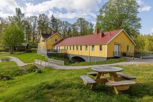 Zahrada ubytování Marsbäcken Hostel + 37 fotografií
