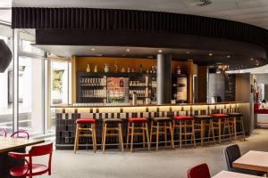 Lounge nebo bar v ubytování Vienna House Easy by Wyndham Trier