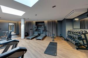 Posilňovňa alebo fitness centrum v ubytovaní Grand Apartments Chlebova
