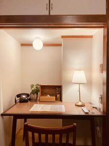 Galeriebild der Unterkunft 海に恋する泊まれる喫茶店 ポパイ in Iyo