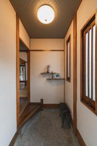 Majutusasutuse 城下の宿　燈 külastajatega peatuv lemmikloom või lemmikloomad