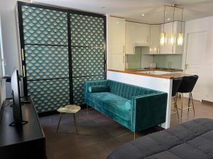 Magnifique studio renove avec gout/WIFI