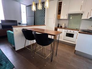 Magnifique studio renove avec gout/WIFI