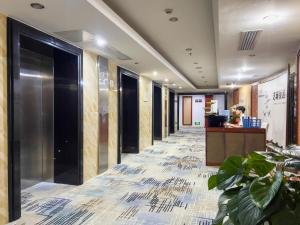 Lobi atau kawasan kaunter penerimaan di Guangzhou Zhicheng Leader Tour International Apartment-The Legend Building-FREE SHUTTLE BUS FOR CANTON FAIR-1mins to Line5 STN