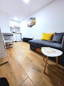 Kuhinja ili čajna kuhinja u objektu Mini duplex apartman