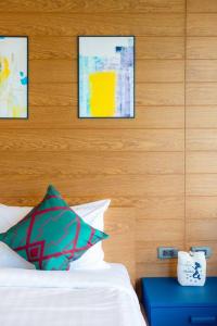 Vann House Chiang Rai- near Mae Fah Luang University客房内的一张或多张床位