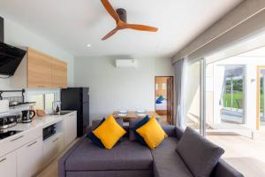 Vann House Chiang Rai- near Mae Fah Luang University的厨房或小厨房