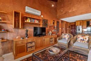 Posezení v ubytování San Lameer Villa 14107 - 4 Bedroom Superior - 8 pax - San Lameer Rental Agency