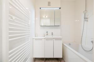 Fotografie z fotogalerie ubytování Cozy, spacious and charming 4 bedrooms apartament ve Vídni