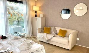 Posezení v ubytování RICCIONE SUITE DESIGN