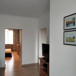 Μια τηλεόραση ή/και κέντρο ψυχαγωγίας στο Aleja N.M.P 73