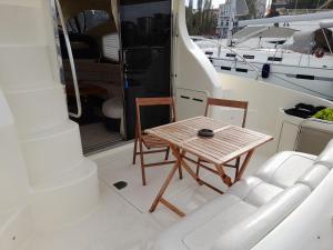 Ảnh trong thư viện ảnh của Yacht Azimut 42 - La Perla ở Constanţa +11 ảnh