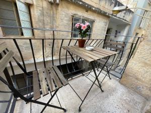 Balkon ili terasa u objektu Sliema Heritage Townhouse Steps to Promenade, August Special Deal