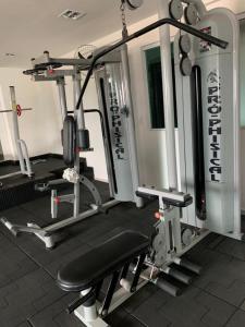 Fitness centrum a/nebo fitness zařízení v ubytování Apartamento 1/4 West Flat Mossoró-Nova Betânia