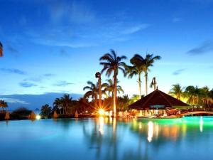 Kolam renang di atau dekat dengan TI OASIS Trinidad, Studio vue Mer à P&Vac village-club
