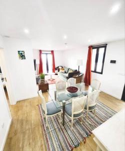 Χώρος καθιστικού στο Vila Loki