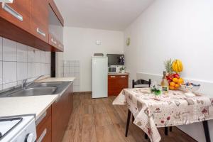 Fotografie z fotogalerie ubytování Apartments in Crikvenica 39031 v destinaci Crikvenica