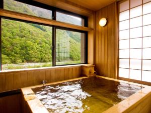 Bilde i galleriet til Yukimurasaki i Takayama