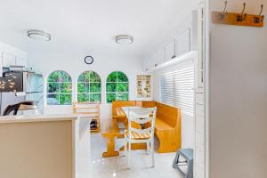 Φωτογραφία από το άλμπουμ του Forest Haven Retreat σε Florence +17 φωτογραφίες