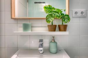 Vannituba majutusasutuses Stay U-nique Apartments Rambla Catalunya III +99 fotot