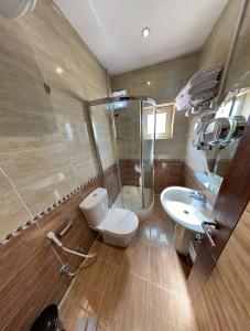 Ένα μπάνιο στο Anfal Taiba Serviced Apartments 2