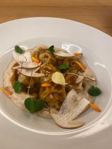 Essen im Hotel oder in der Nähe