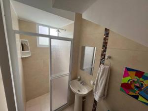 Koupelna v ubytování Cómoda casa en condominio para descansar