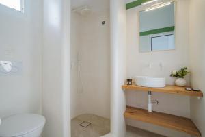 Koupelna v ubytování 23 Hotel Mykonos