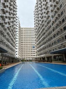 Πισίνα στο ή κοντά στο M&Ms Place