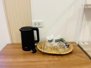 Koh Yao Modern Inn -SHA Plus的咖啡和沏茶工具