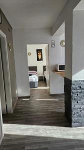 Ein Bett oder Betten in einem Zimmer der Unterkunft APARTMENTS KREMSTAL