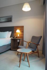 Uma área de estar em Hampton Inn By Hilton Cancun Cumbres