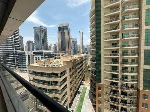 Fotografie z fotogalerie ubytování Elite Master Room in Dubai Marina Near Blue Water v Dubaji