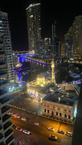 Fotografie z fotogalerie ubytování Elite Master Room in Dubai Marina Near Blue Water v Dubaji