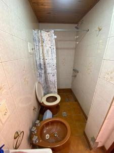 Kúpeľňa v ubytovaní Excelente Depto en Las Toninas Calle 44