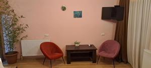TV o dispositivi per l'intrattenimento presso Hotel and Restaurant "VILLA GIVISI"