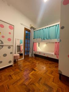 Morada City Hostel客房内的一张或多张床位