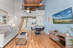 Posezení v ubytování Top floor ocean view Maui Vista 3405