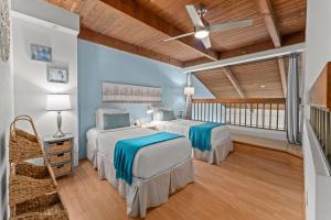 Postel nebo postele na pokoji v ubytování Top floor ocean view Maui Vista 3405