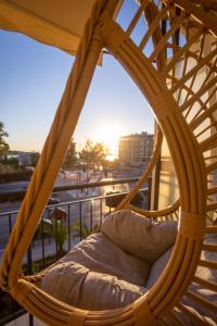 Balkón nebo terasa v ubytování AIOLOS GLYFADA super lux suite 5 sea view